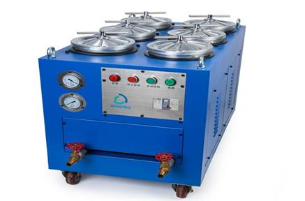 Hydraulic oil filtration is used to eliminate water and other pollutants from the equipment